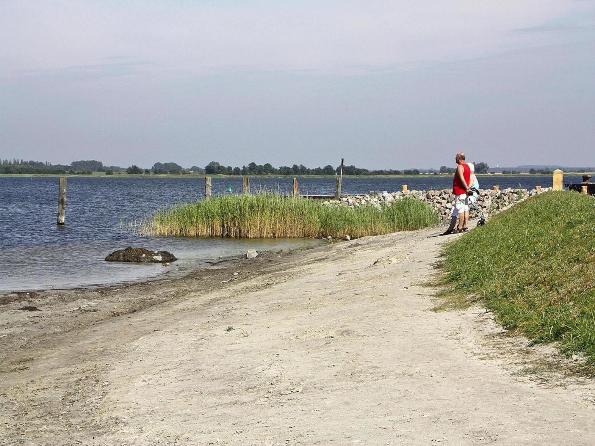 Doppelhaushaelfte Sprotte Am Breetzer Bodden In Vieregge别墅 外观 照片